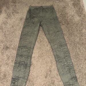 Lululemon Athletica Green Patterned Leggings